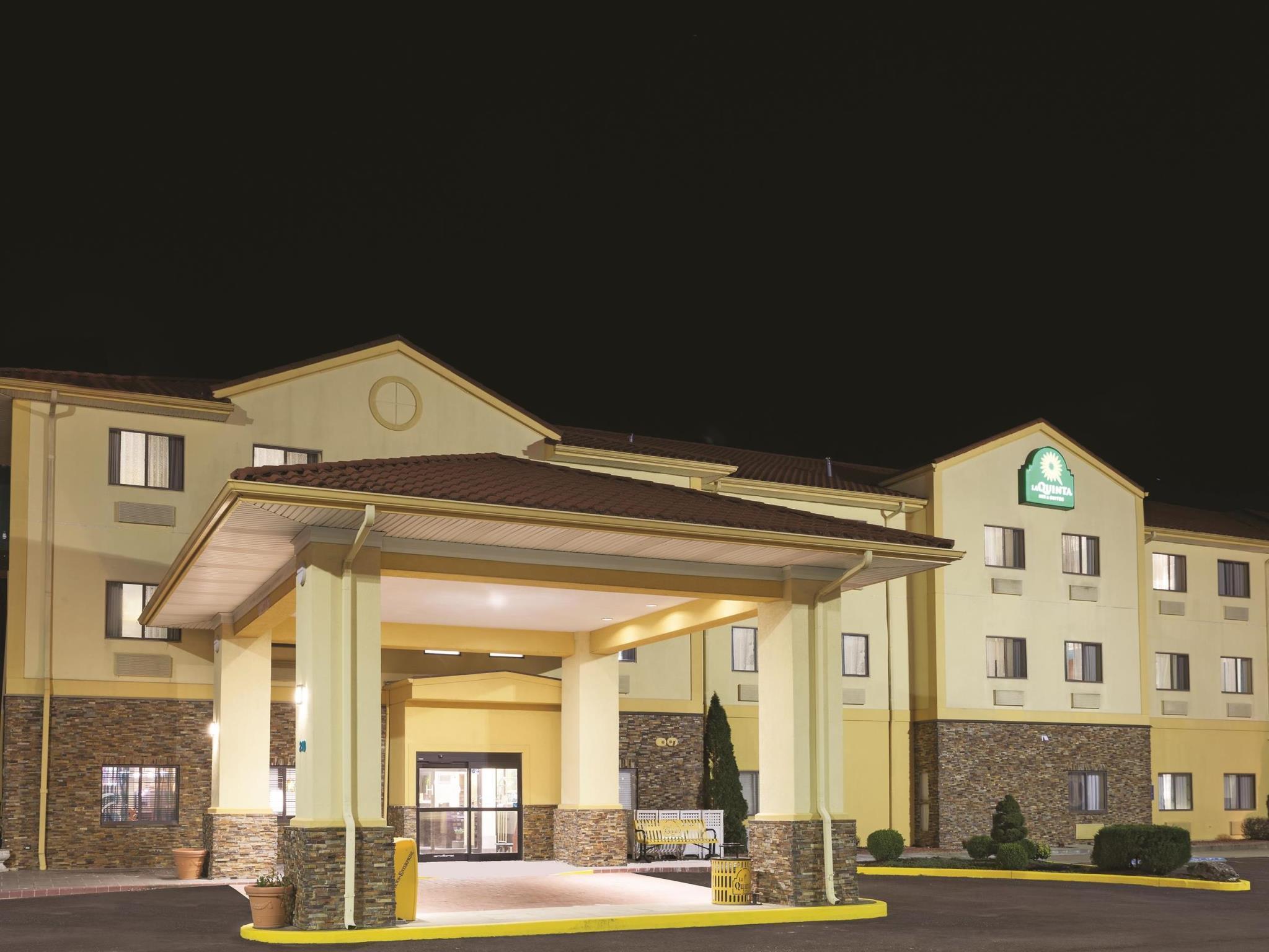 Hotel La Quinta By Wyndham 3*
