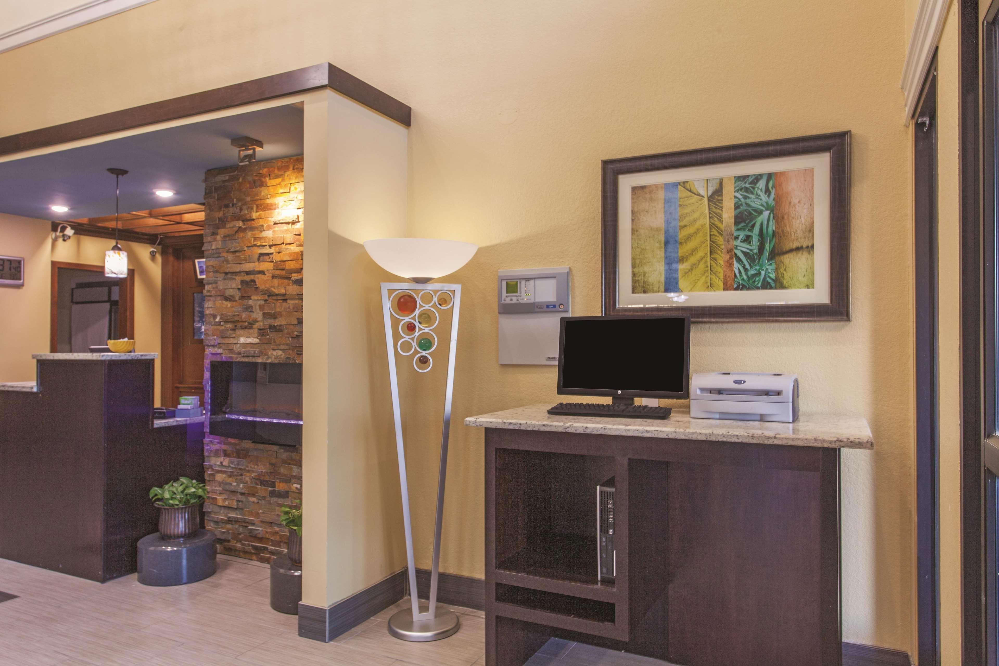 Hotel La Quinta By Wyndham 3*